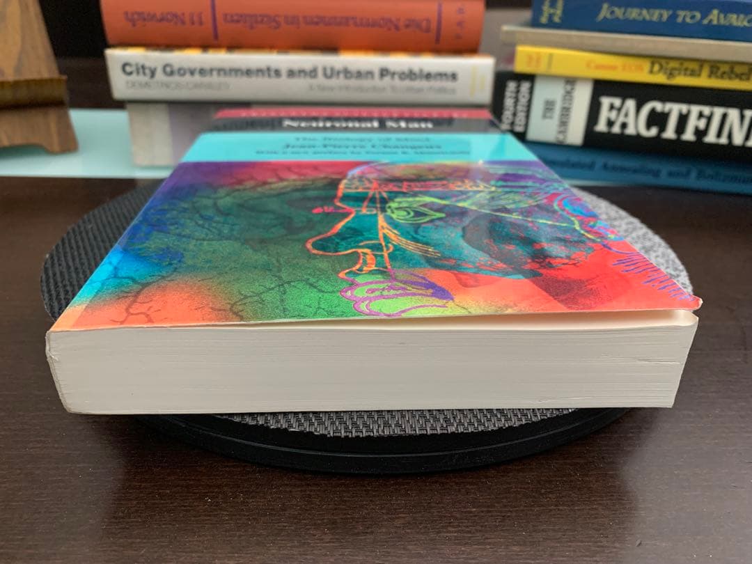 希少　Neuronal Man: The Biology of Mind