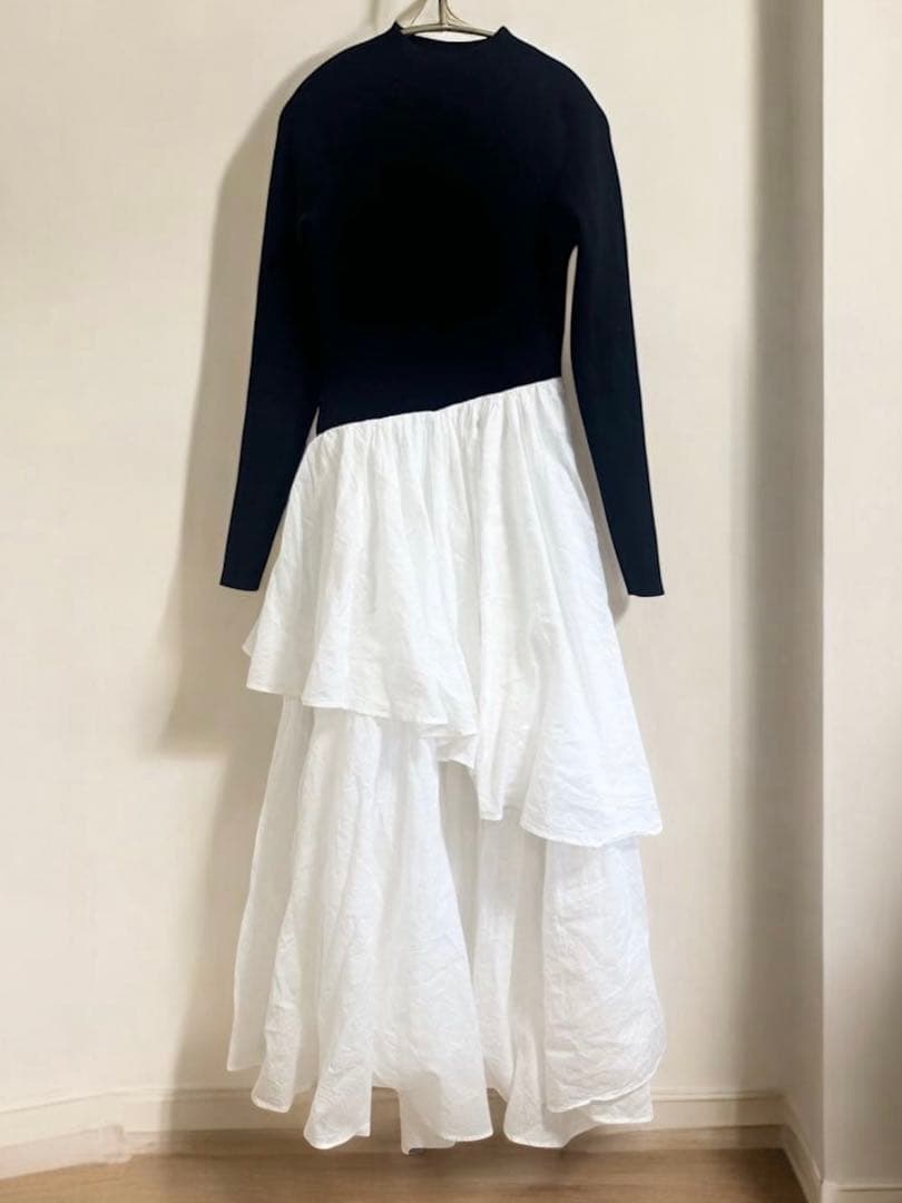 anuans イレギュラーヘムドッキングニットワンピース