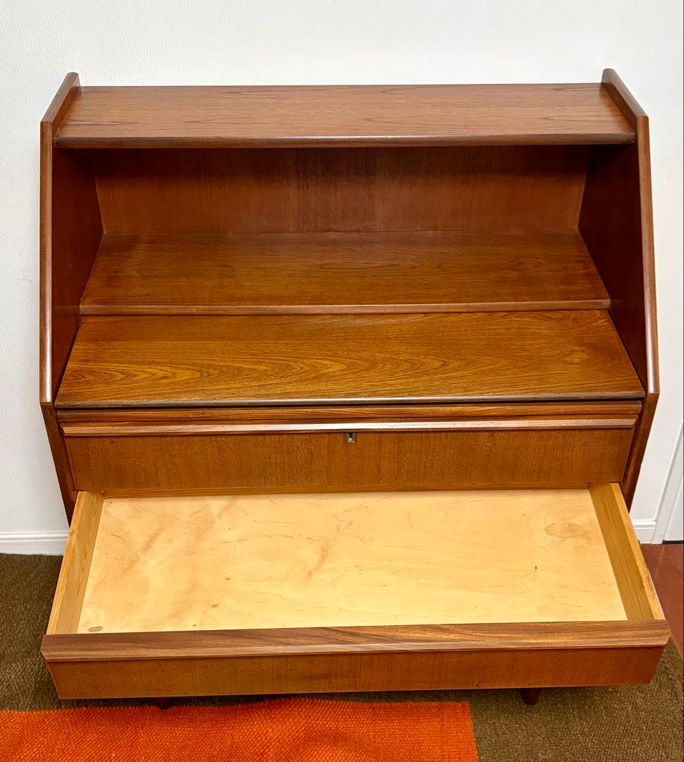 北欧家具ミラー付きライティングビューロ　デンマーク　チーク