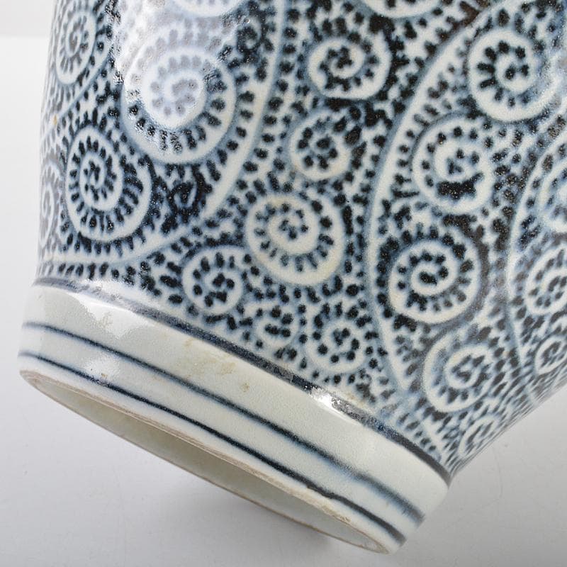 伊万里焼　古伊万里　染付　蛸唐草文　壷　V　R7130B