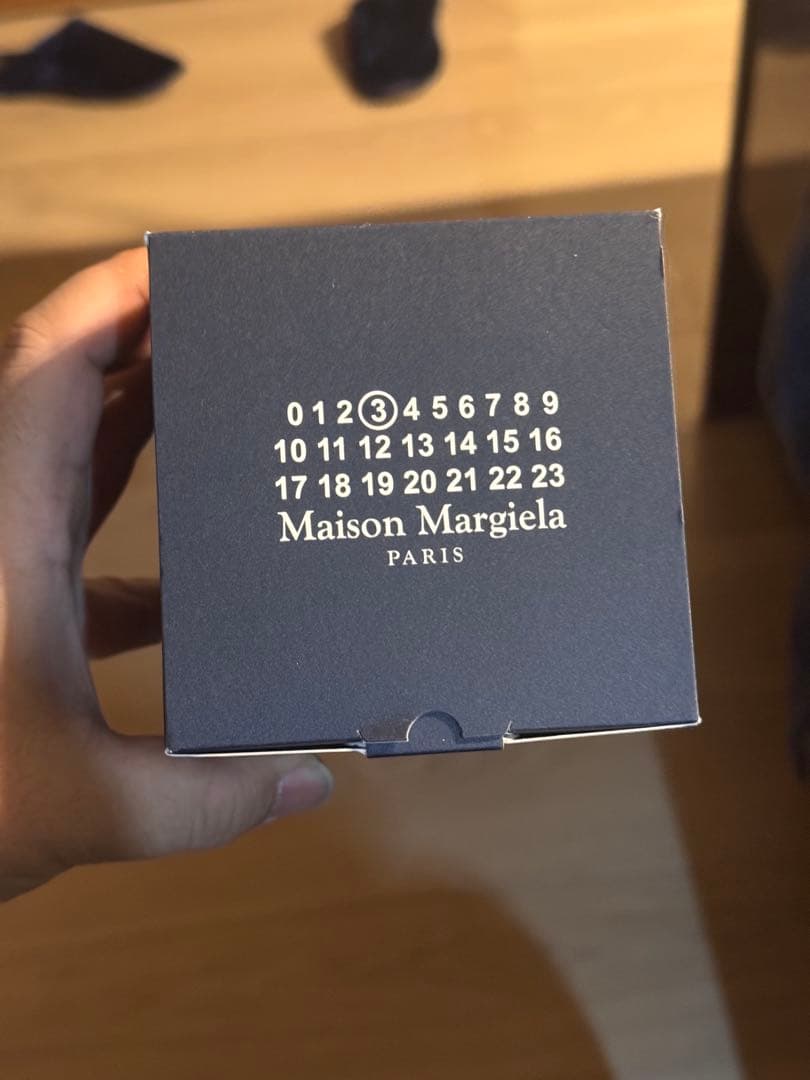 メゾンマルジェラ スノードーム グリッター グローブ ホリデー 限定 ノベルティ