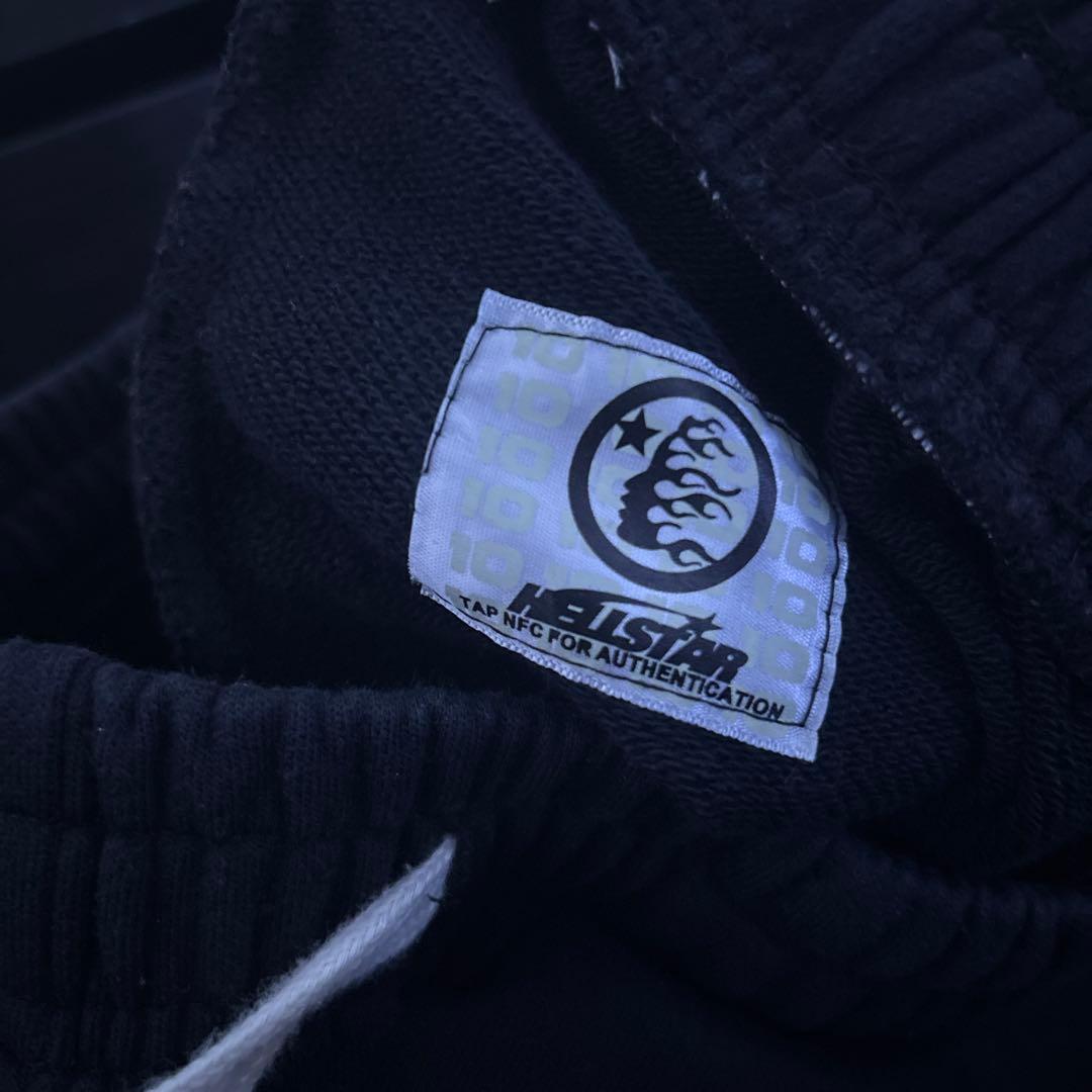 HELlSTARグラフィックパンツ ブラック　フレア　drip