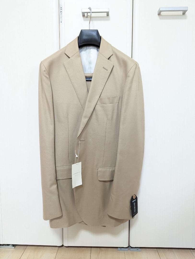 トゥモローランド　TOMORROWLAND　ベージュ ジャケット＆パンツ