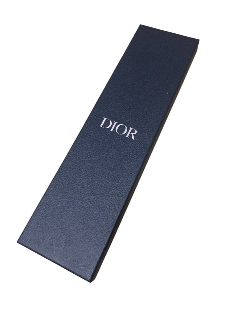 新品未使用　Dior ホワイト ストライプ ネクタイ　シルバー　シルク100%