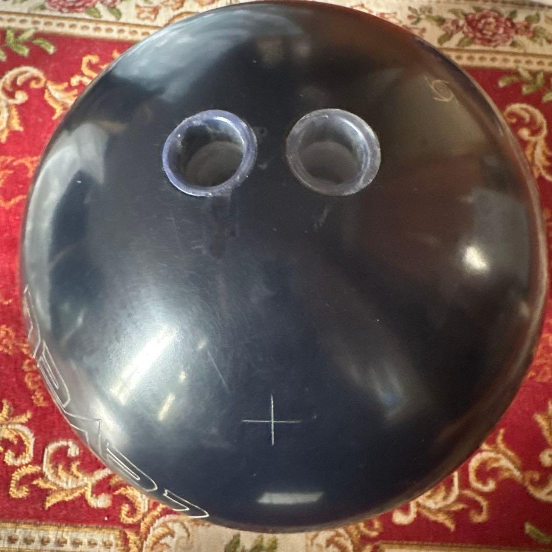 ボウリングボール 15ポンド　LEVEL レベル