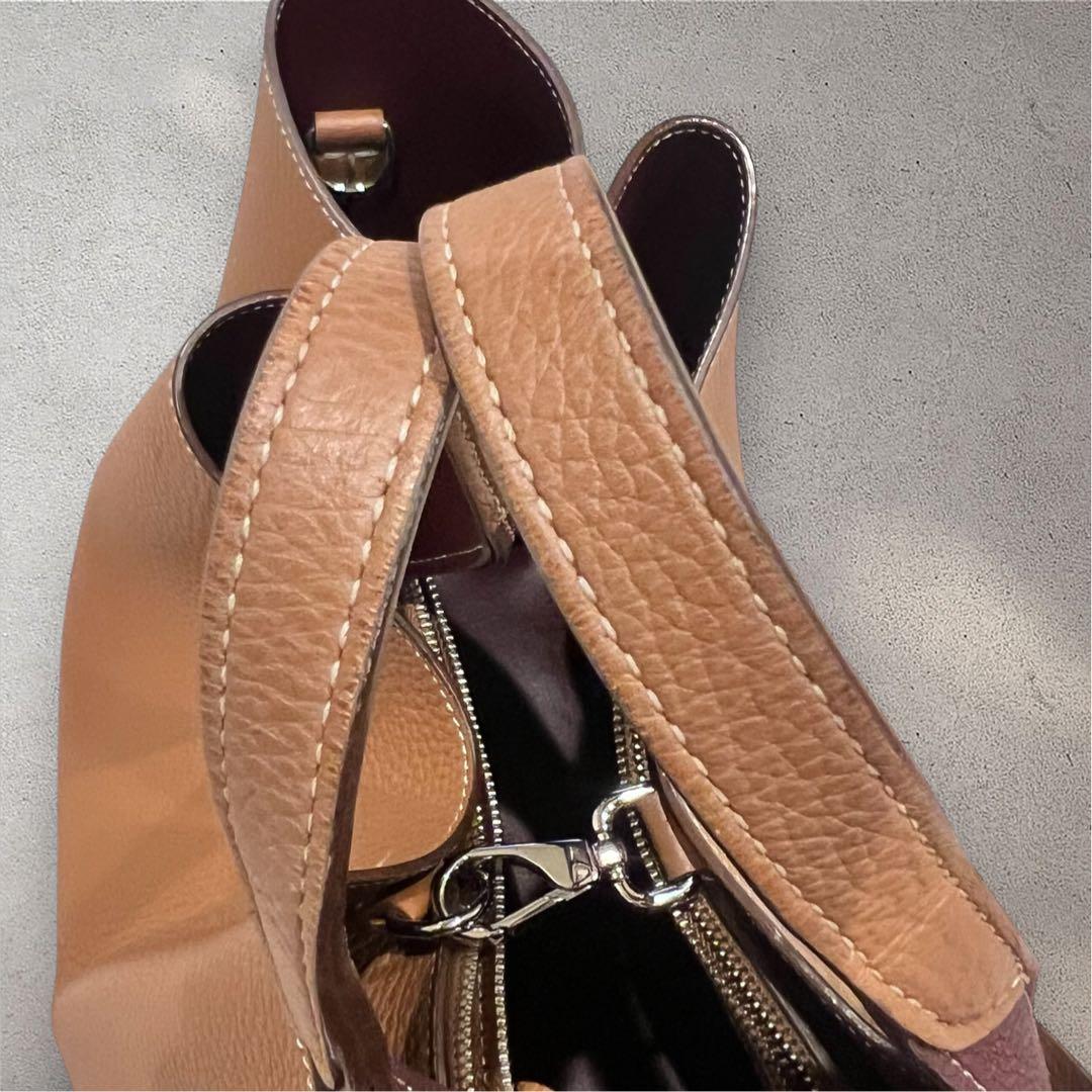 トッズ　マイクロTタイムレス ブラウン