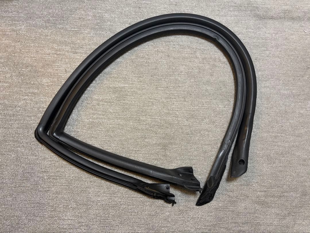 日産 ニッサン ウェザーストリップ ボディ側 左右セット bnr32