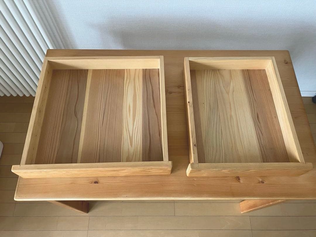 manmaruキシル　机　XYL　無垢ひのき　４本脚　Mサイズ