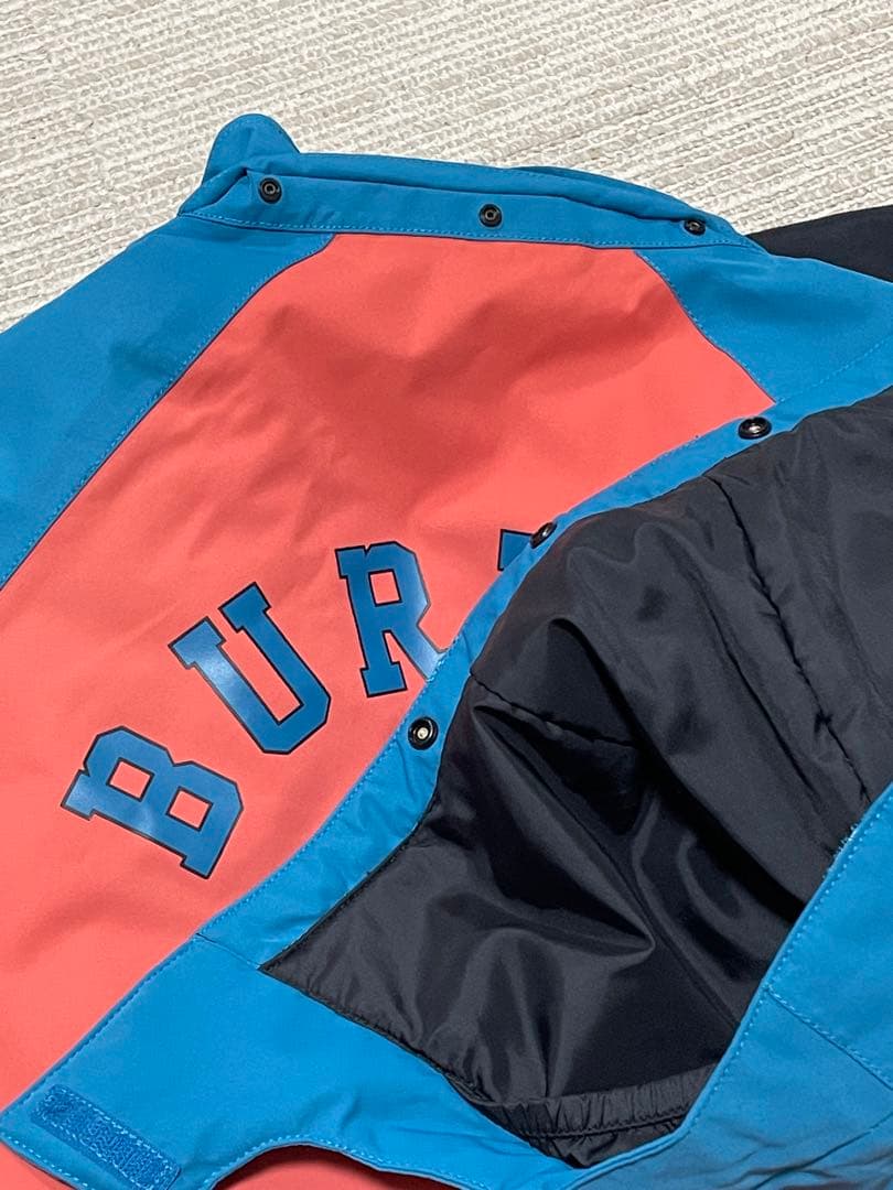 BURTON スノーボードウェア 5/6 ジャケットとパンツセット
