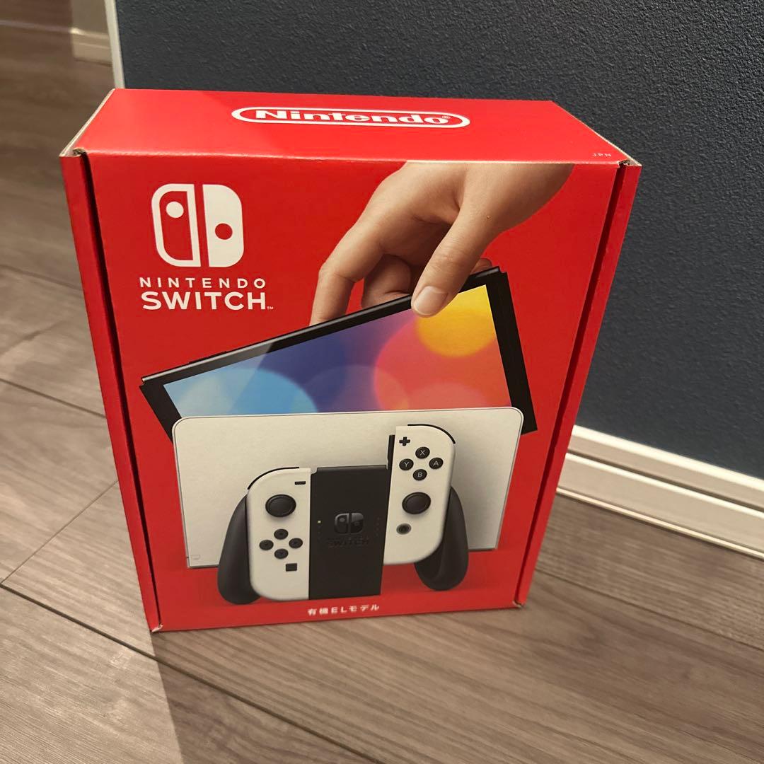 Nintendo Switch 有機ELモデル ホワイト/ブラック　新品未開封品