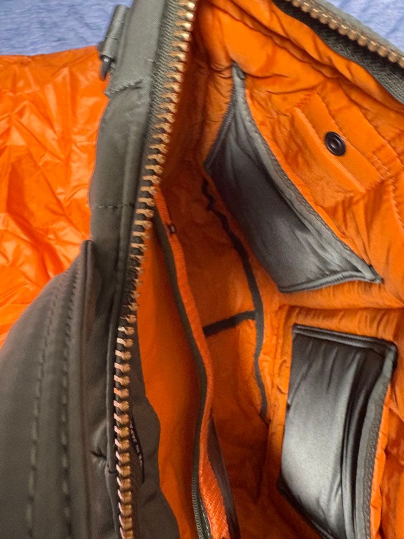 ブルーバード極美品！現行モデルPORTER タンカーヘルメットバッグ