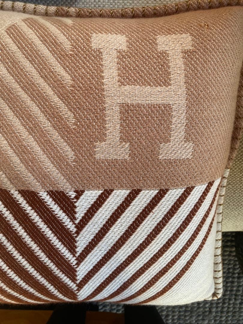 エルメスクッション2点Hディアゴナル