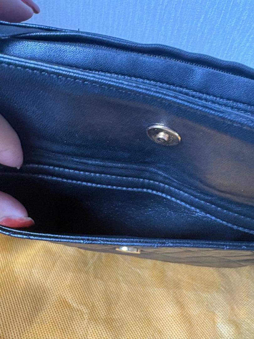 ヴィンテージCHANEL ブラック レザー ショルダーバッグ