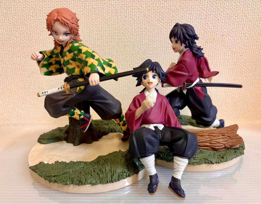 鬼滅の刃 幼少期の冨岡義勇＆錆兎＆ちょこのせ冨岡義勇 フィギュア3点