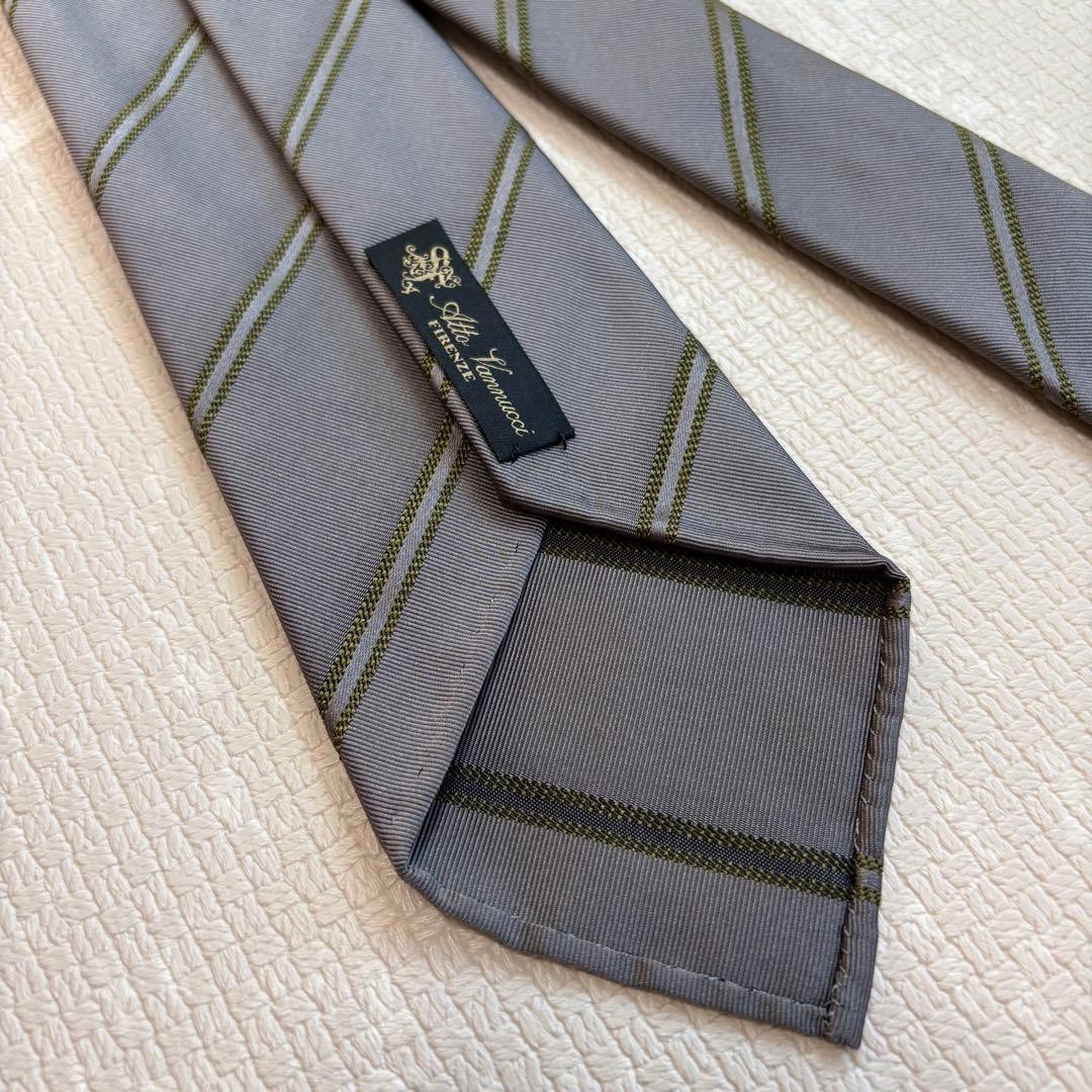 【極美品】Atto Vannucci/アット ヴァンヌッチ ストライプ ネクタイ