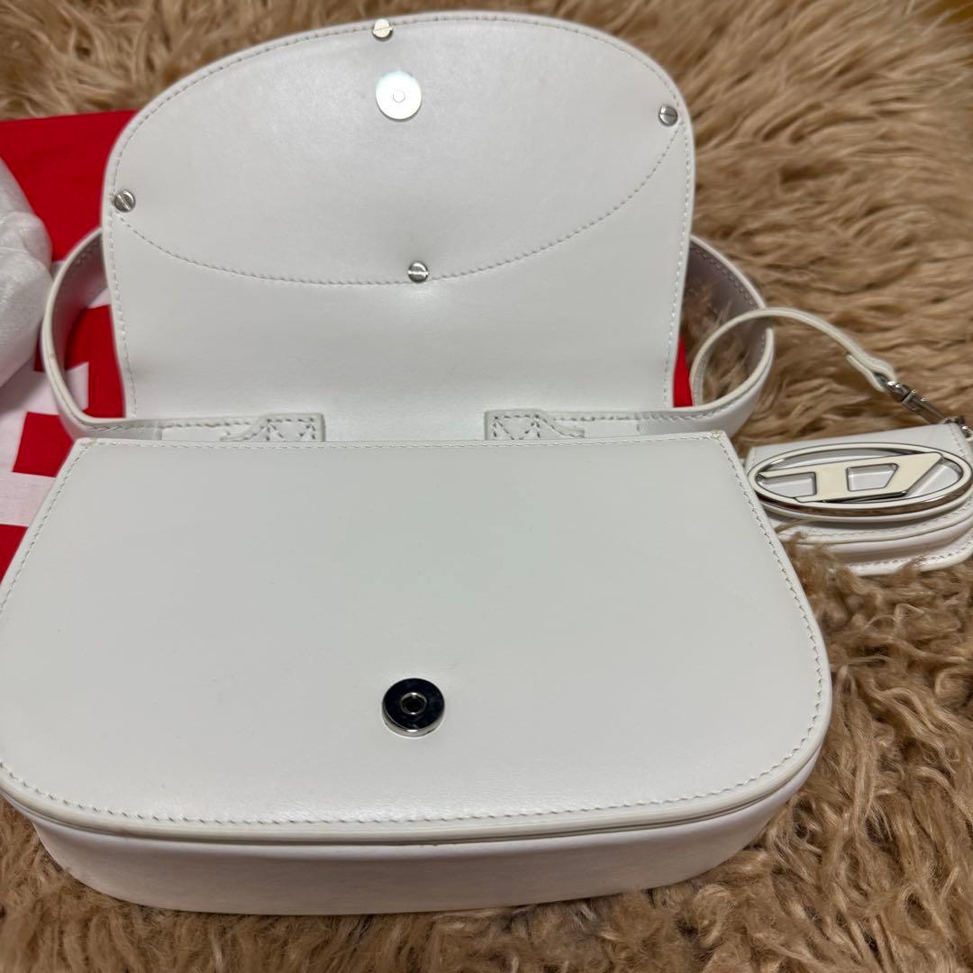 DIESEL ホワイト ショルダーバッグ