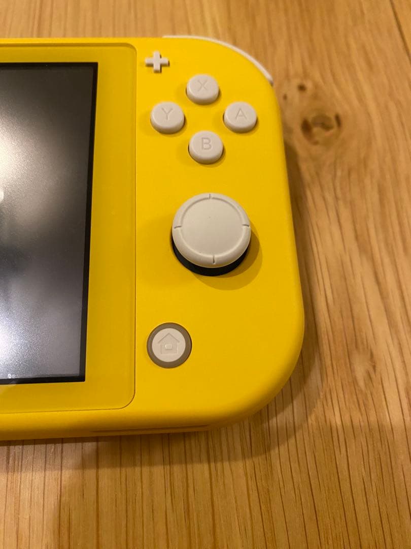 箱あり　Nintendo Switch Liteイエロー 初期化・動作確認済