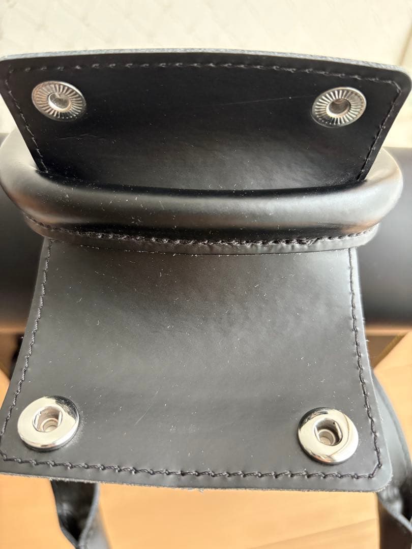 Dr. Martens ブラックバックパック