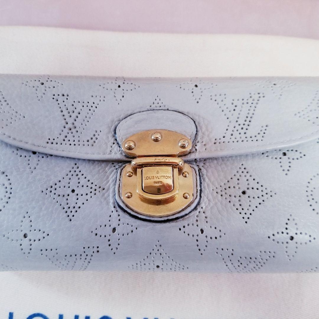 ルイヴィトン モノグラム パンチング マヒナ ポルトフォイユ アメリア 長財布