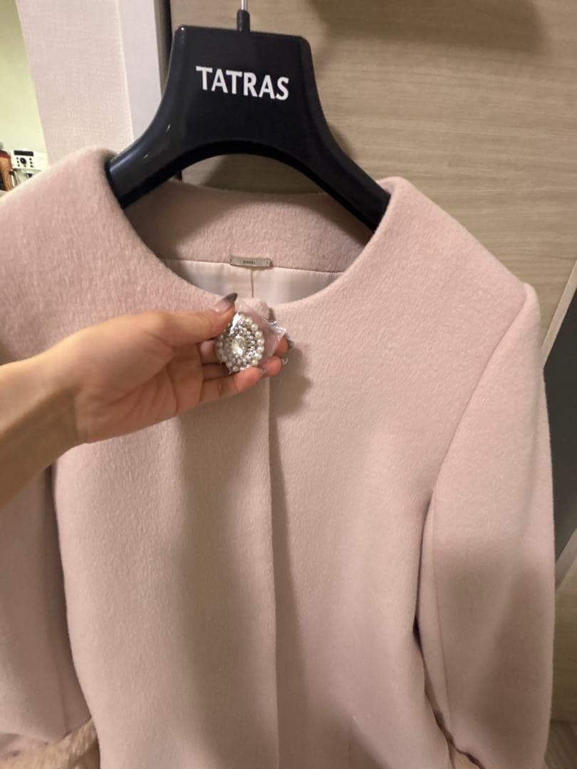 ビジューブローチAラインコート