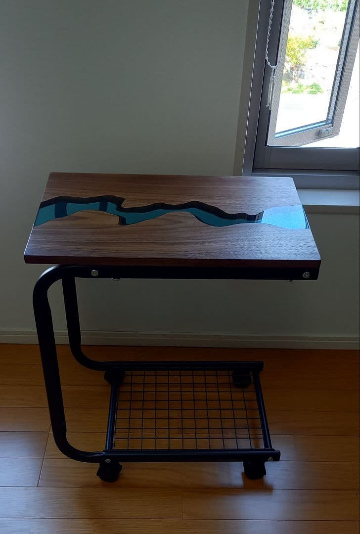 リバーテーブル　レジンテーブル　サイドテーブル　キャスター付き　キッチンワゴン