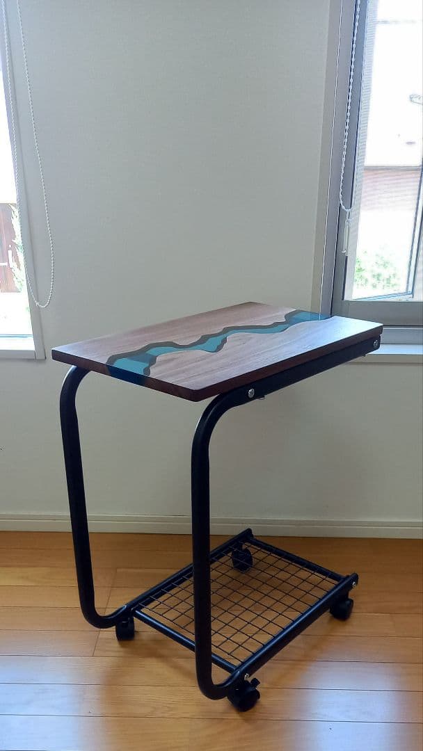 リバーテーブル　レジンテーブル　サイドテーブル　キャスター付き　キッチンワゴン