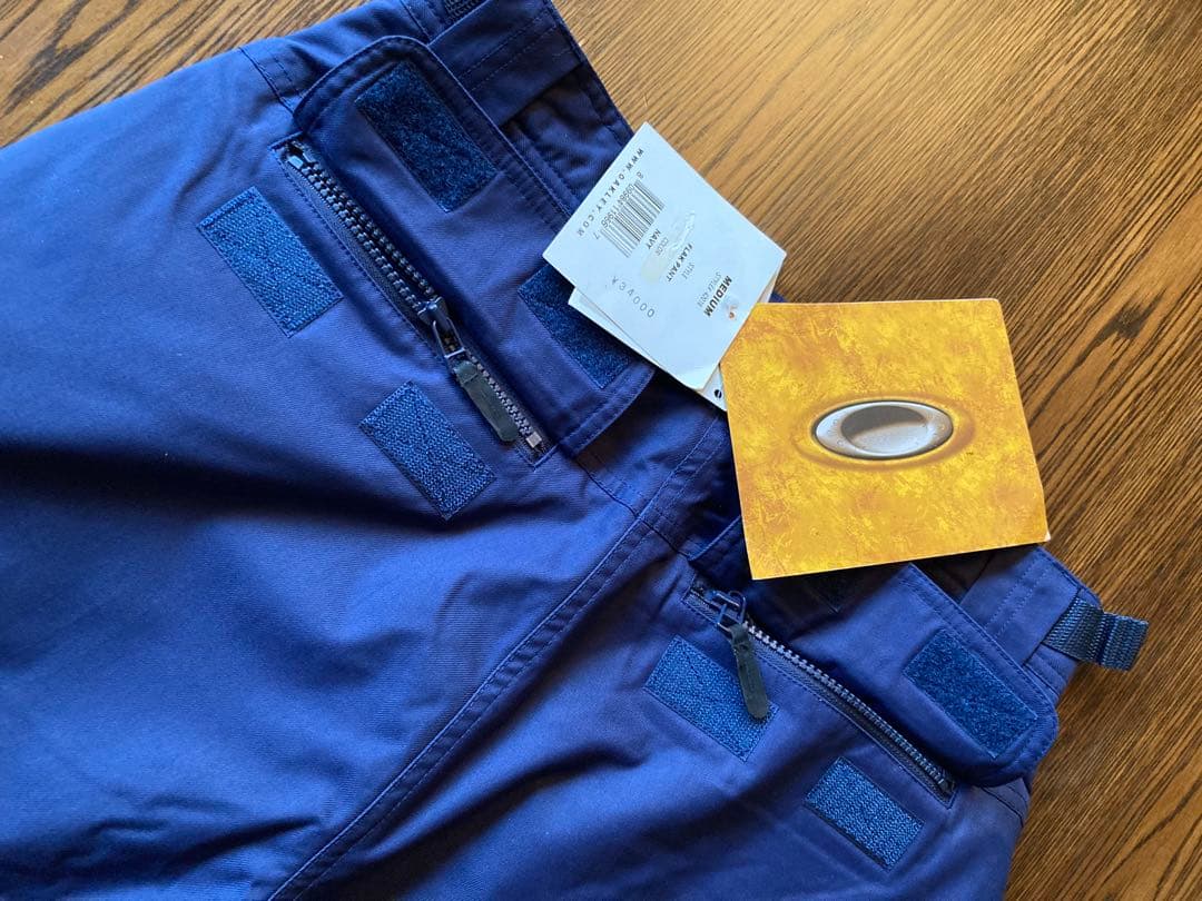 新品タグ付 OAKLEY オークリー スキー・スノーボードウェア パンツ 極寒可