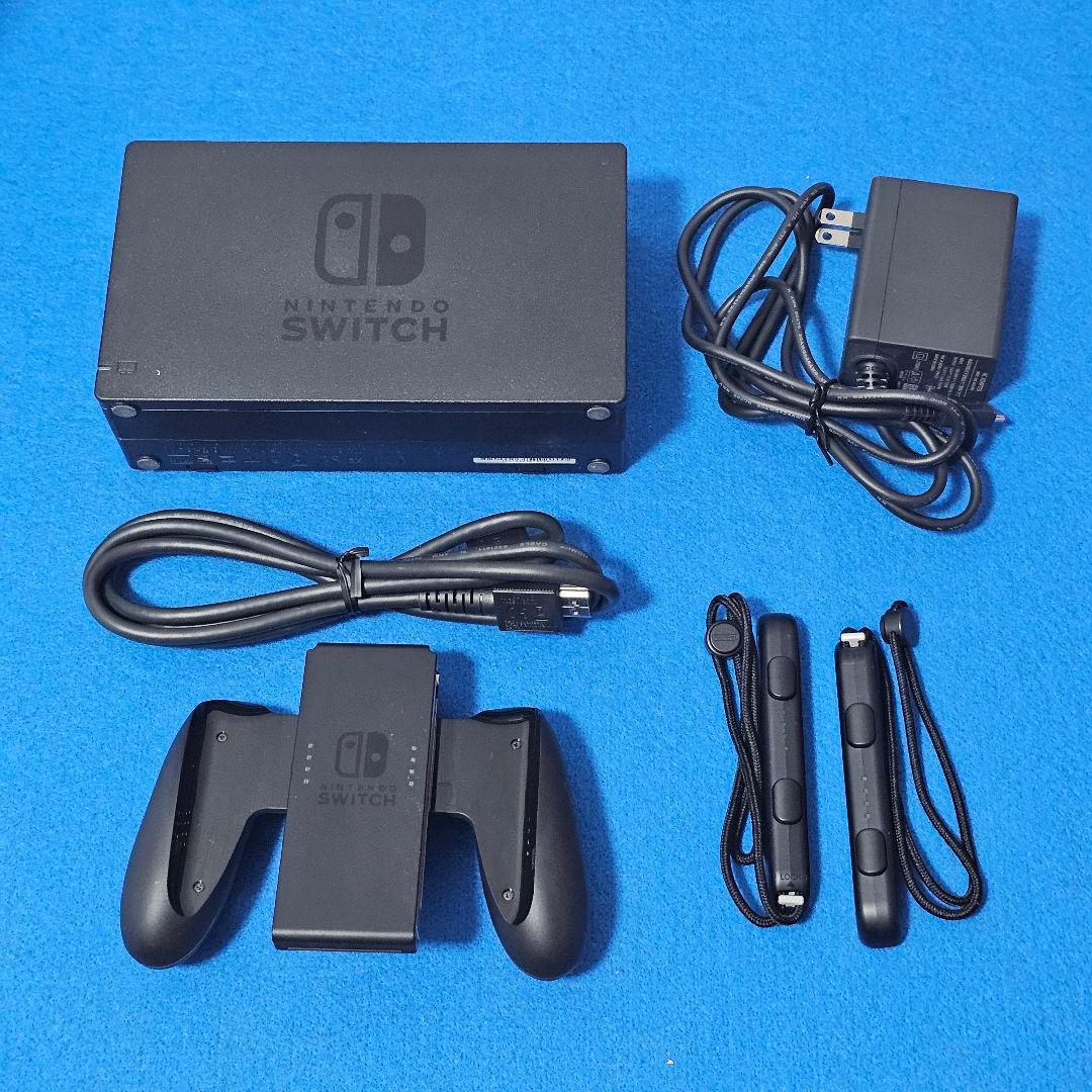 【美品】Nintendo Switch 本体 HAD-S-KAAAH