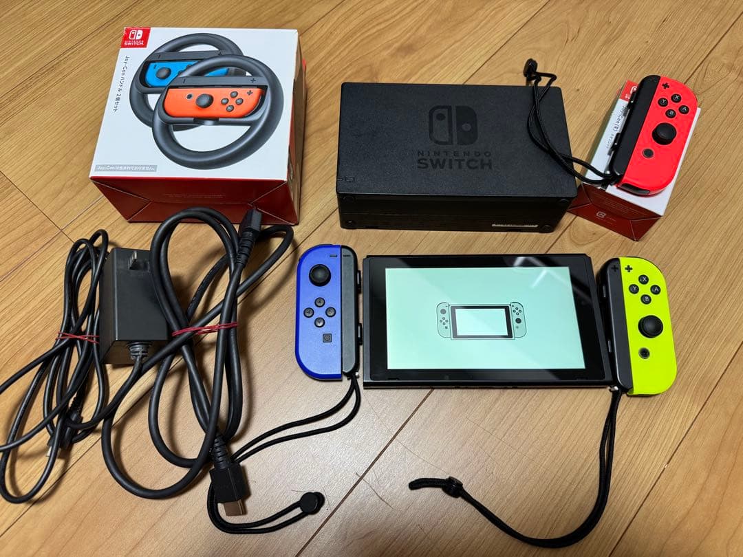 Nintendo Switch 本体　ジョイコンセット