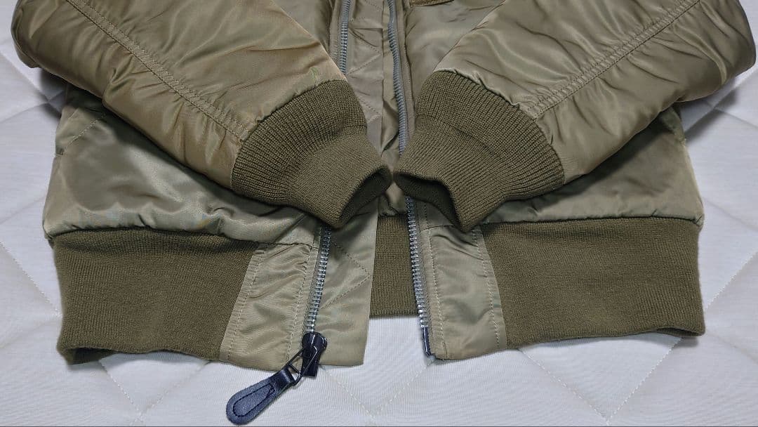 ALPHA INDUSTRIES B-15襟ボア フライトジャケット Lサイズ