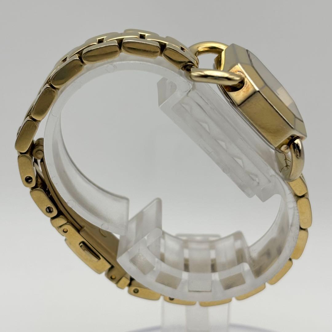 希少✨Vivienne Westwood ゴールド 時計 レディース オクタゴン