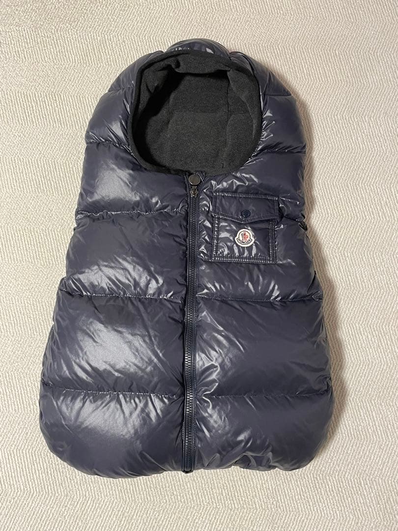 モンクレール　MONCLER　おくるみ　ブランケット　ダウン