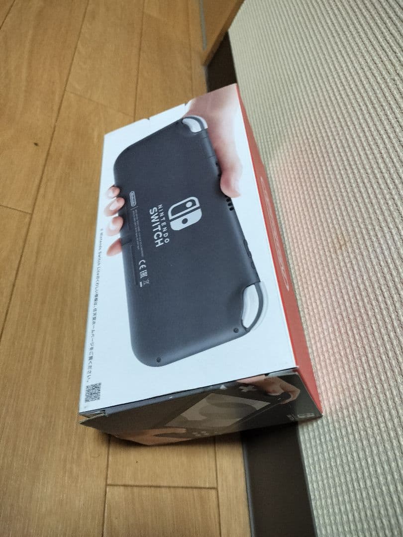 【萬侍】Switch Lite グレー 充電器ケース 箱 保