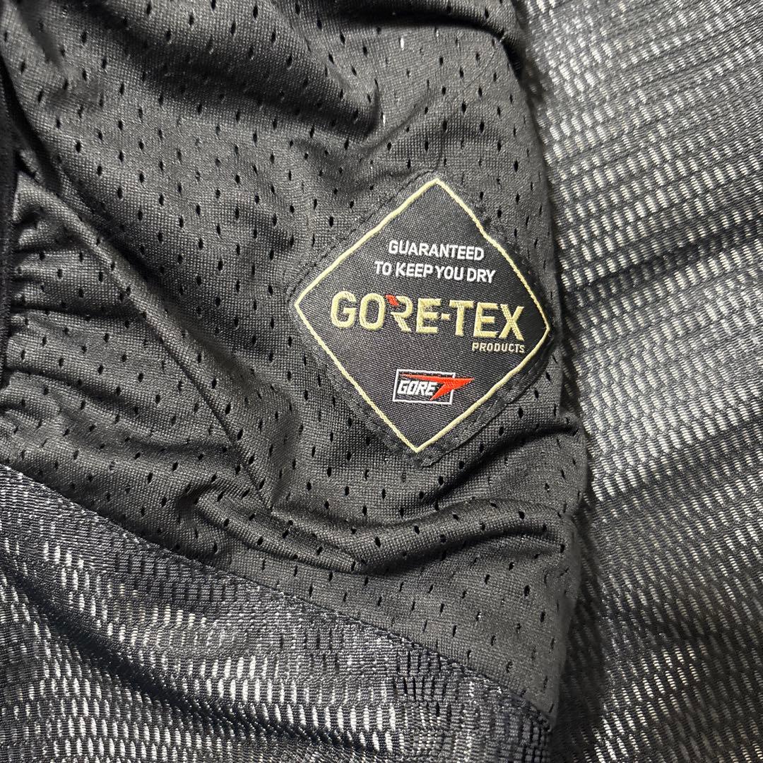 VOLCOM GORE-TEX スノーボードウェア ウェアM 美品