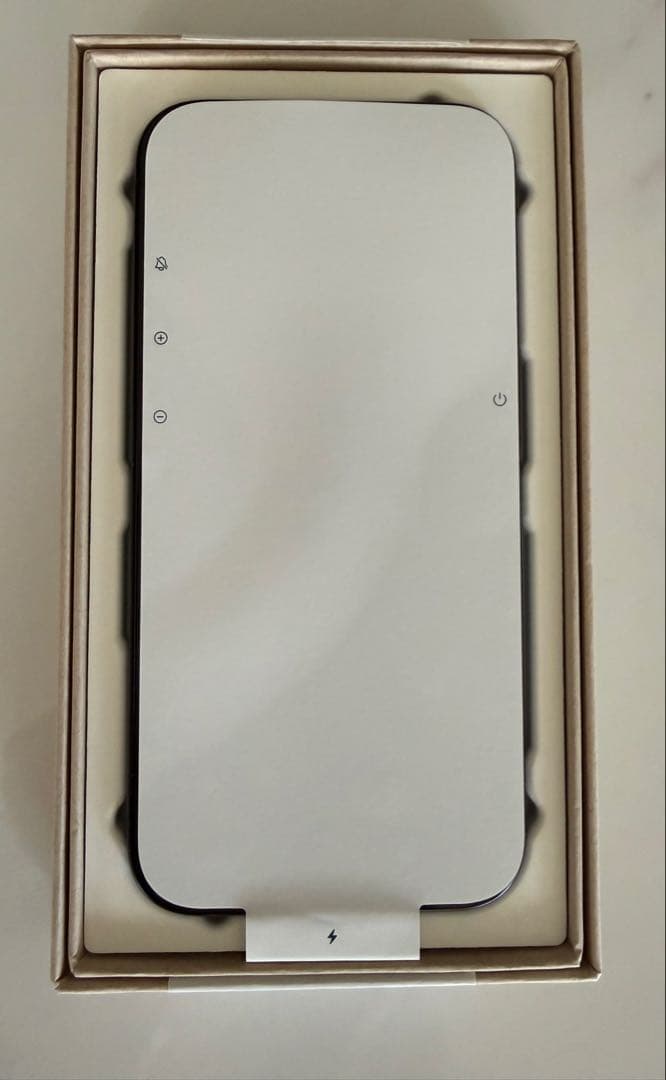 【新品交換品・バッテリー残量100%】iPhone15Pro 256GB
