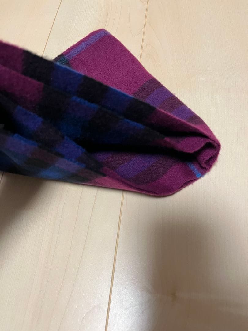 バーバリー　スヌード　ネックウォーマー　マフラー　カシミア100％　未使用に近い