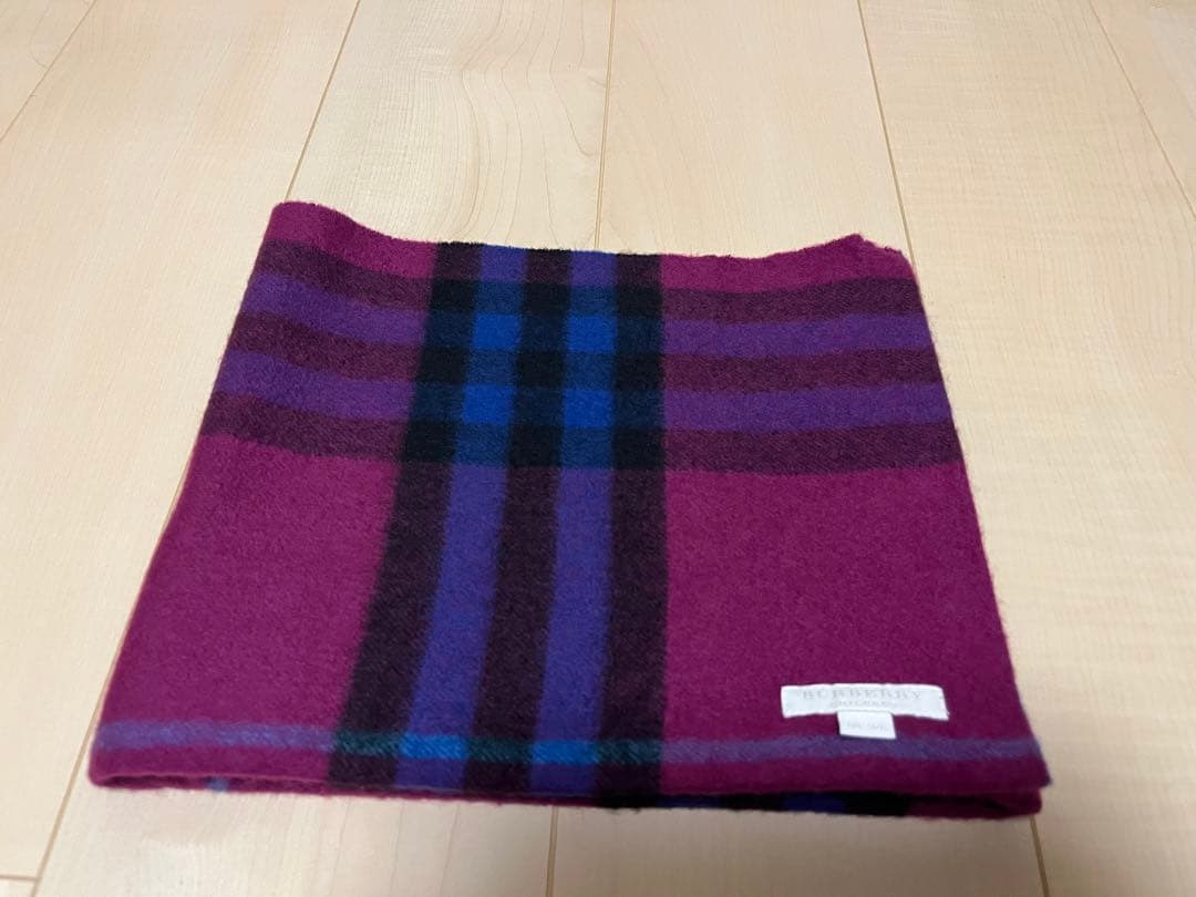 バーバリー　スヌード　ネックウォーマー　マフラー　カシミア100％　未使用に近い