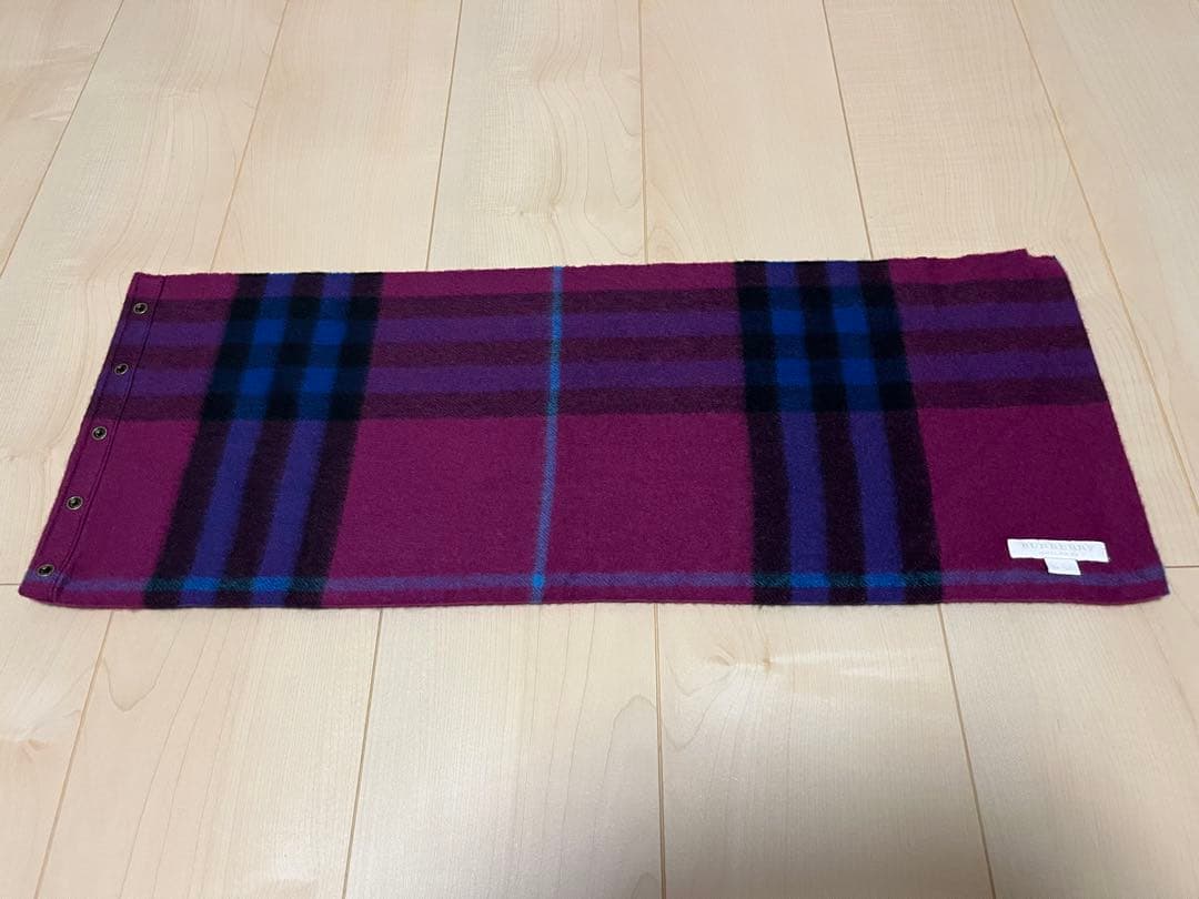 バーバリー　スヌード　ネックウォーマー　マフラー　カシミア100％　未使用に近い