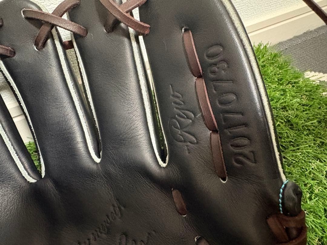 RYU 硬式内野用グラブ　初回品