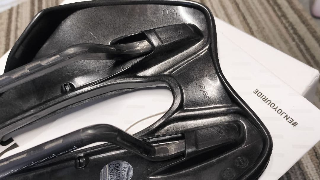 パーツ SELLE ITALIA Saddle SLR Boost 3DRoad 130