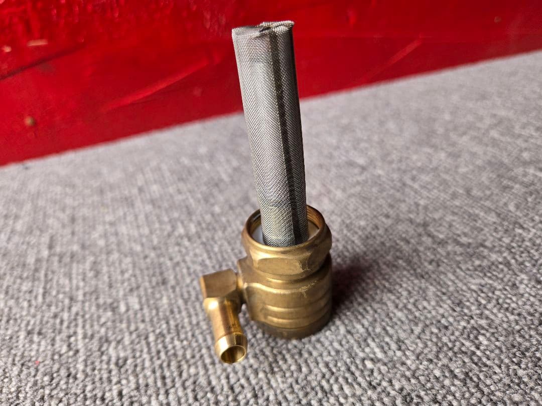 ゴランコック　燃料コック　ガソリンコック　　真鍮　22㎜ 5/16　使用少