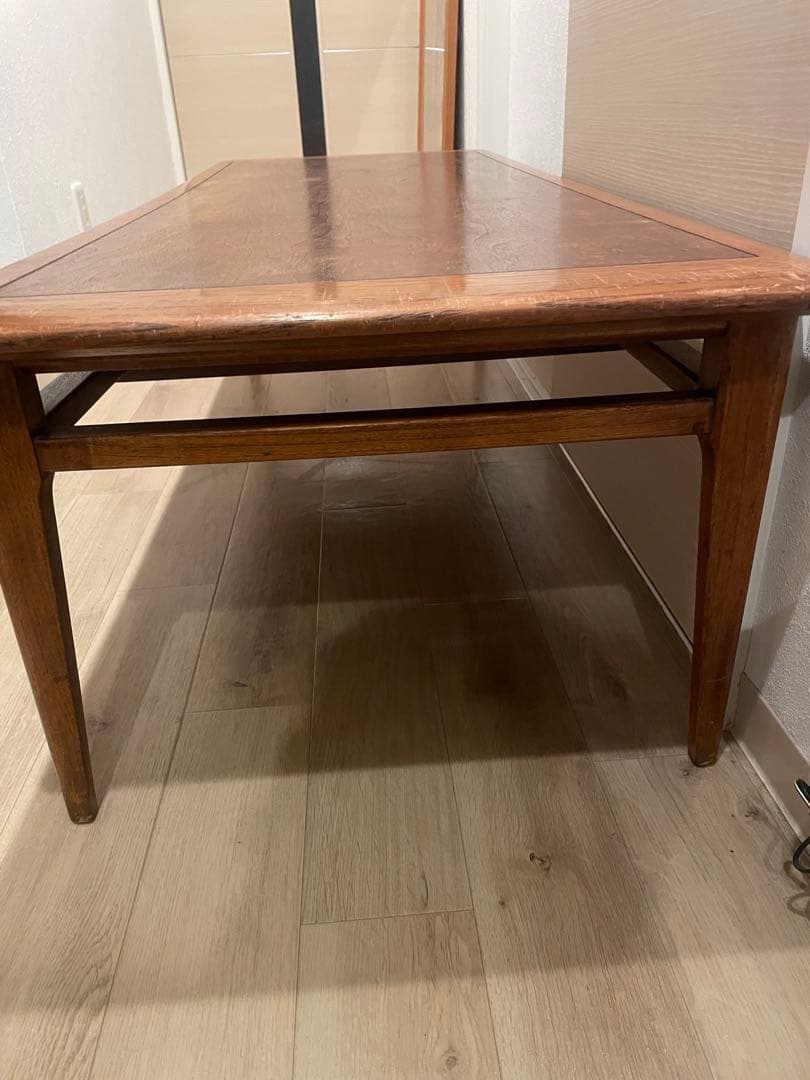 LANEテーブル　アメリカ