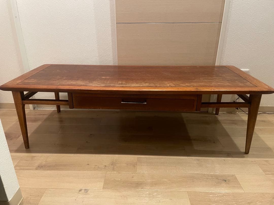 LANEテーブル　アメリカ