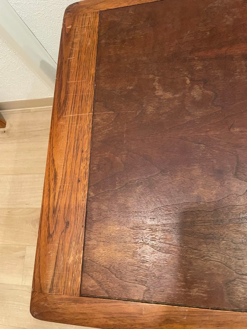 LANEテーブル　アメリカ