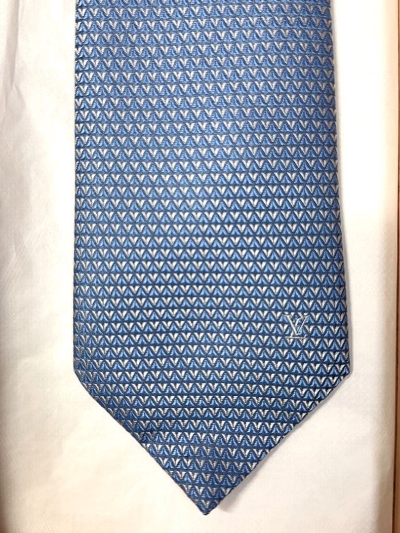 【新品未使用】LOUIS VUITTON ルイヴィトン ネクタイ 総柄