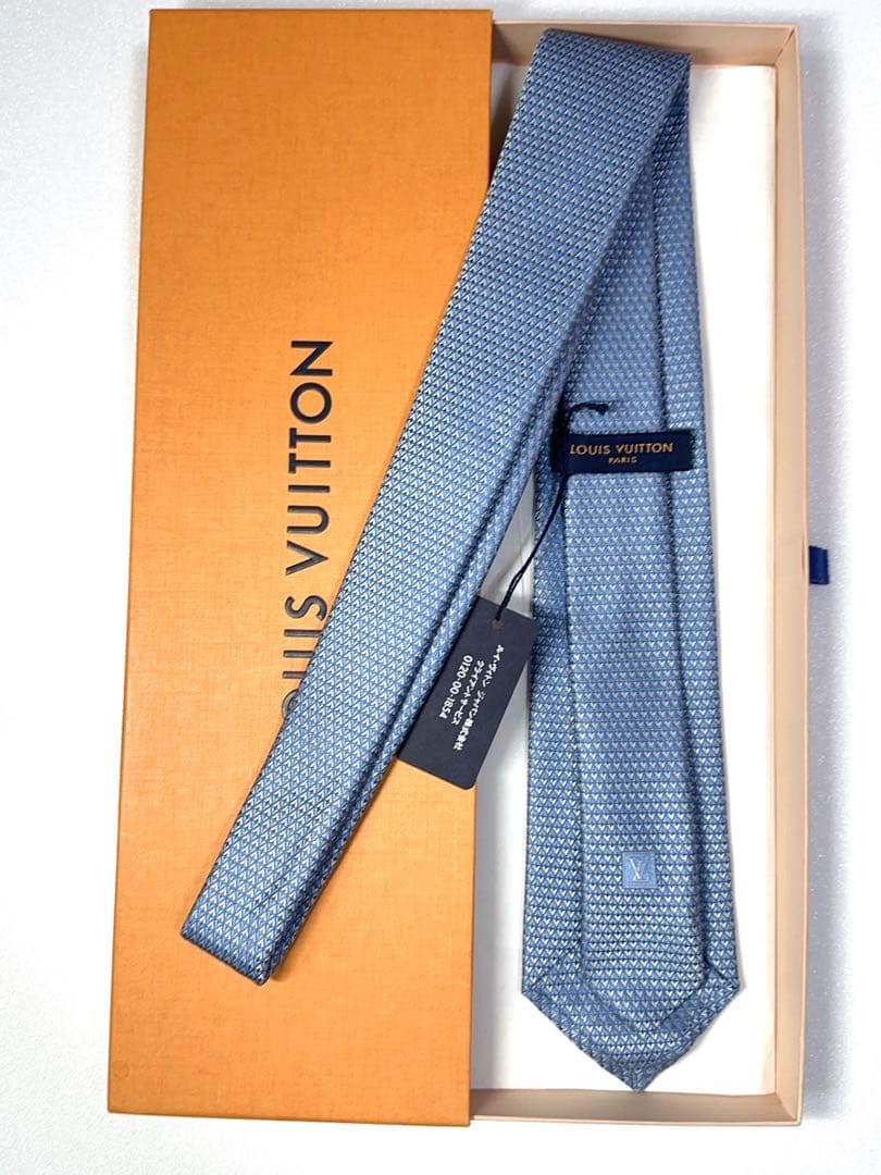 【新品未使用】LOUIS VUITTON ルイヴィトン ネクタイ 総柄