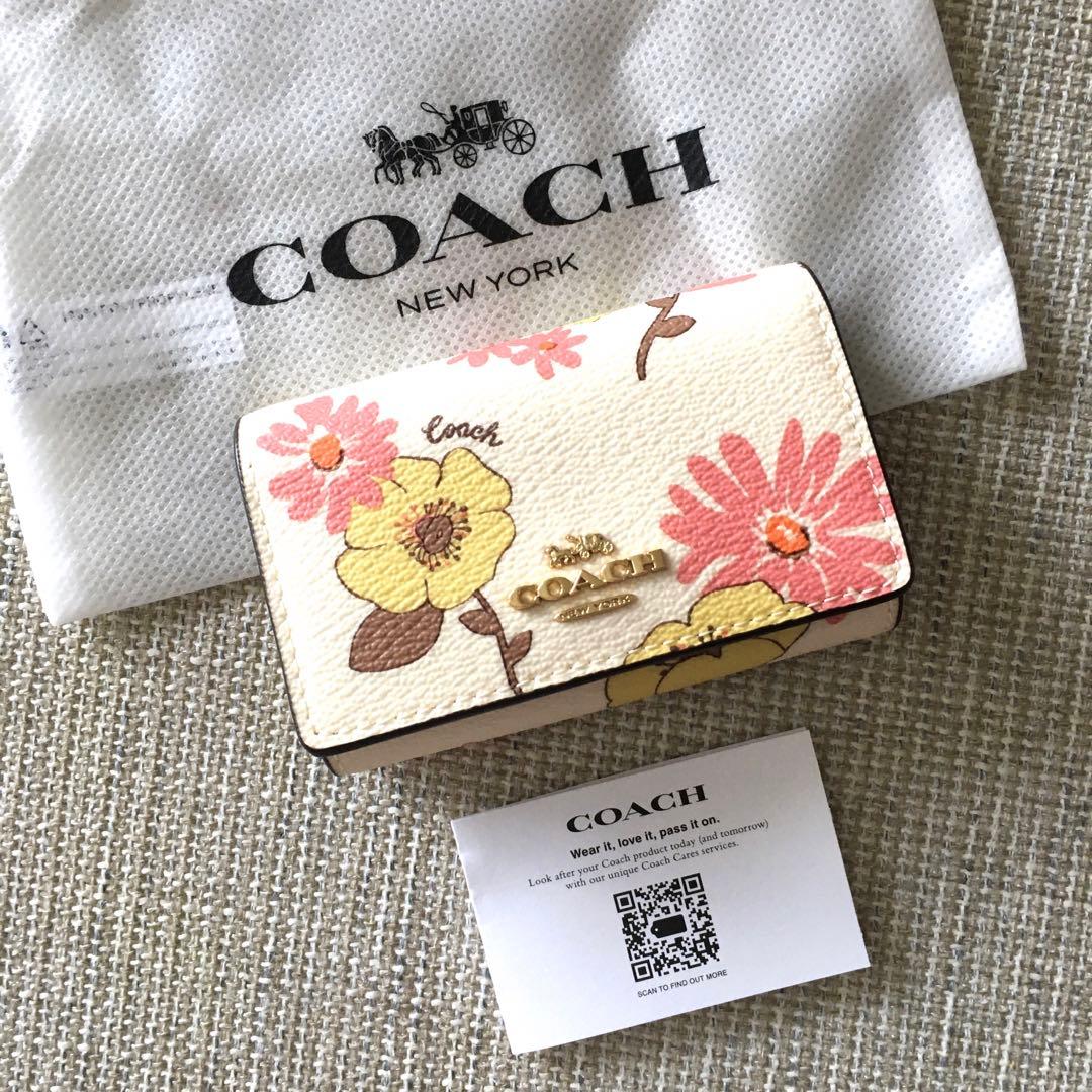 新品★COACH コーチ 定価25,300円 レザー 花柄 5連キーケース