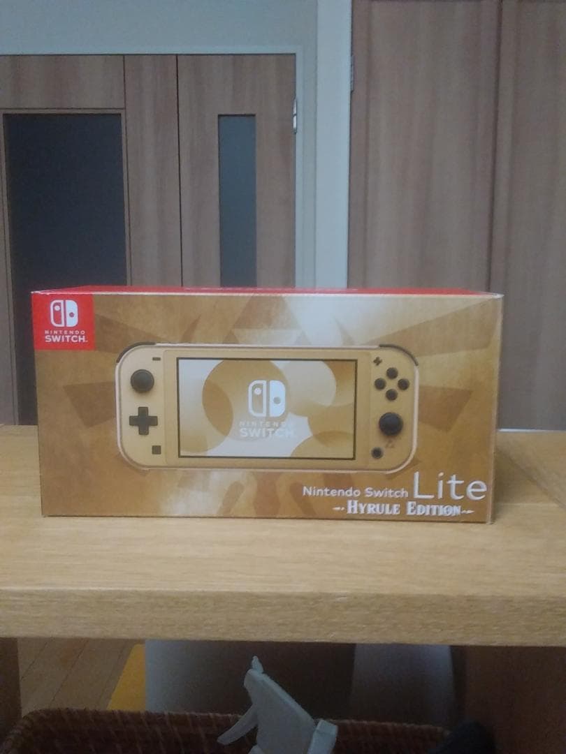 美品 Nintendo Switch Lite Hyrule Edition+α