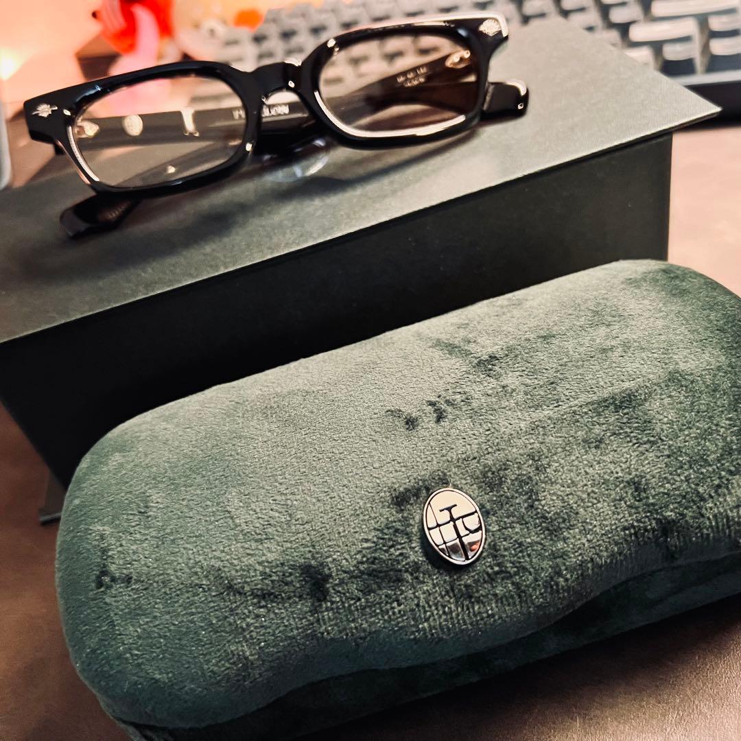 PI.SALON LUNAIR/151 ブラックサングラス