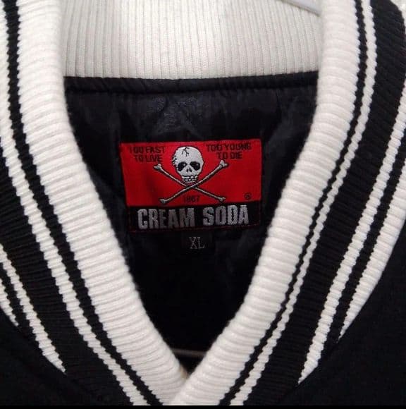 土*一様 ★最終1品★　CREAMSODA スカル刺繍 スタジャン 1967